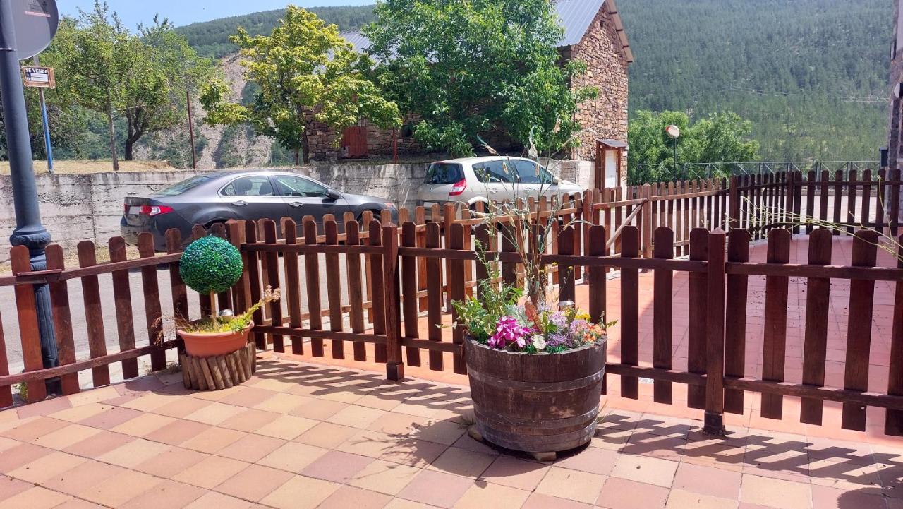 Apartamentos Castiello De Jaca 3000 Castiello de Jaca Exterior foto