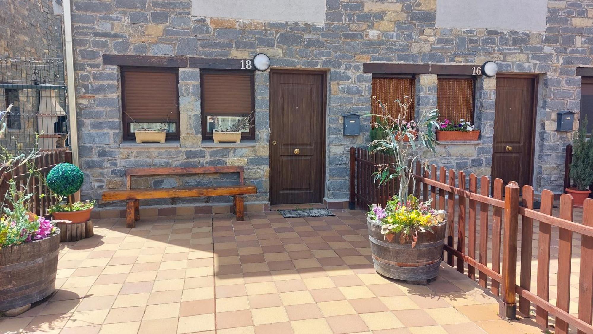 Apartamentos Castiello De Jaca 3000 Castiello de Jaca Exterior foto